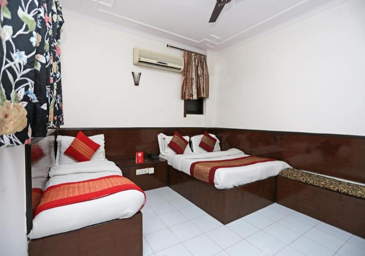 Hotel International Neelam Near New Delhi Railway Station Új-Delhi Kültér fotó